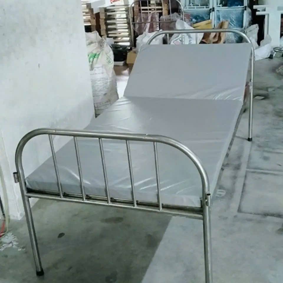 Giường y tế nâng đầu inox VN có nệm