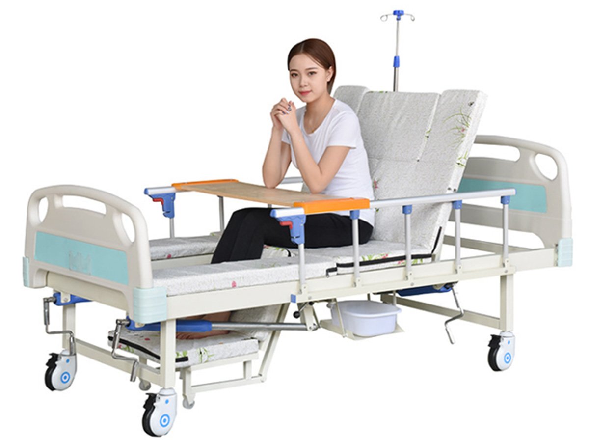 Giường bệnh nhân 4 tay quay Tobishi, hạ chân trong