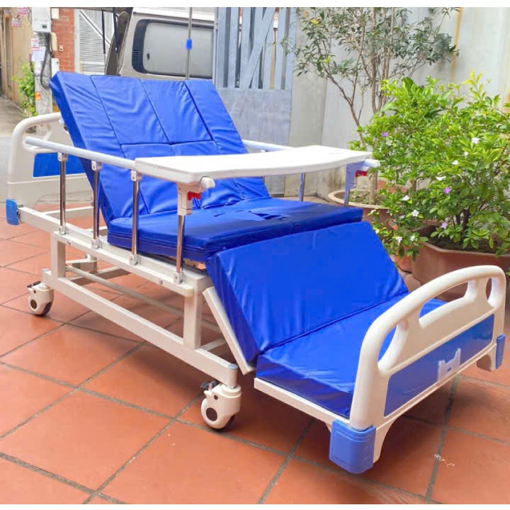 Giường bệnh 4 tay quay 16 chức năng Oromi 2025